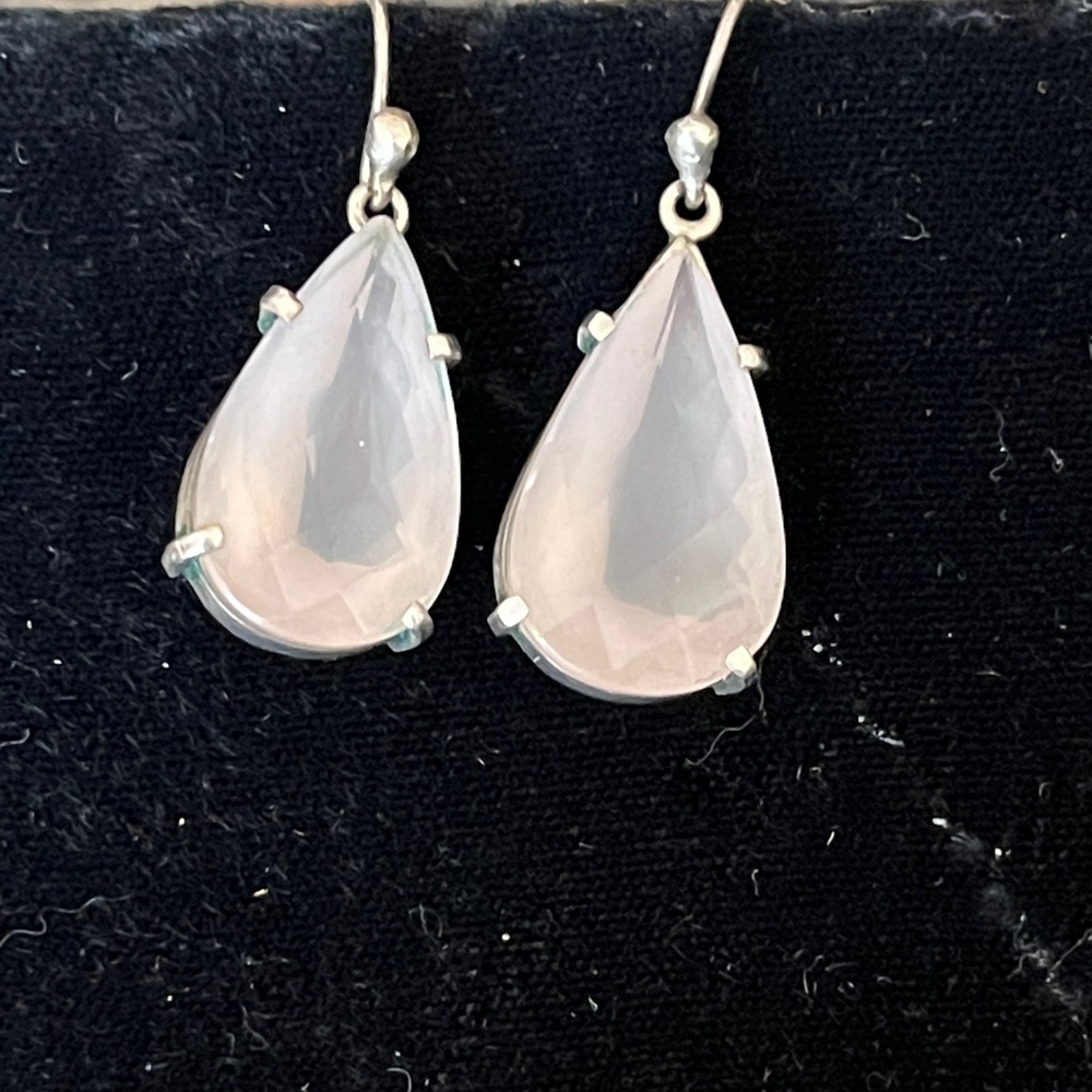 VTG Elegant Silver and Cut Rose Quartz Teardrop Earrings